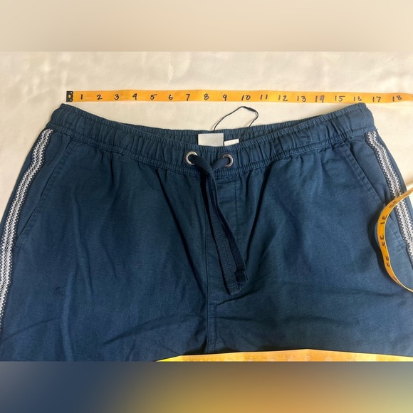 QUICKSILVER men's Navy cotton elastic waist swim trunks w/ side stripe size L - Picture 10 of 12